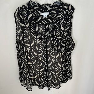 Liz Claiborne sleeveless shirt with cami